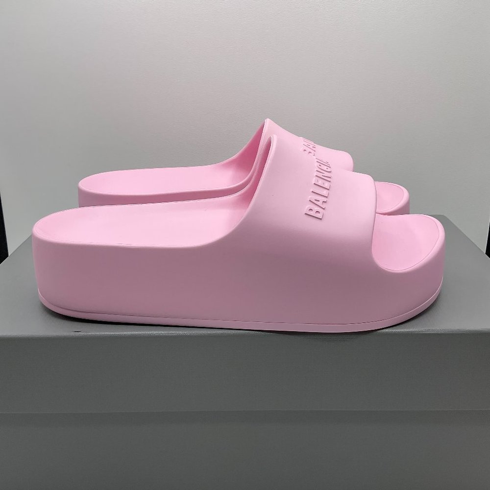Balenciaga Chunky Slide Light Pink Womens EU 39 US 9 Platform Rubber Sandal NEW